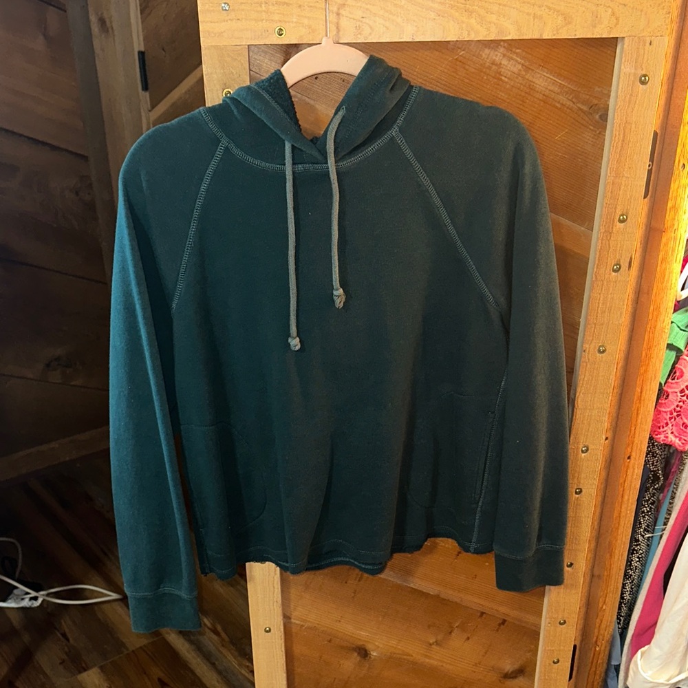 Green Hooded Cropped Sweatshirt